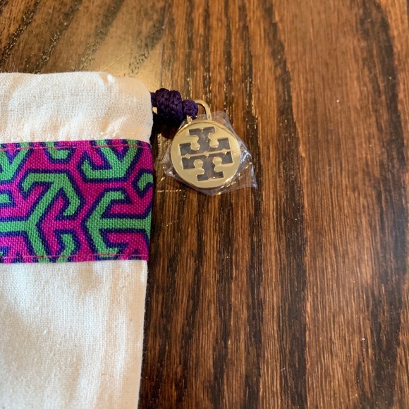 Tory Burch Dust 13x18 Dust Bag - Picture 4 of 8